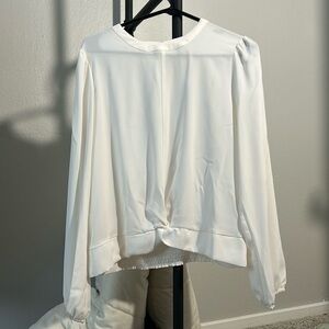Women’s Blouse White Size M